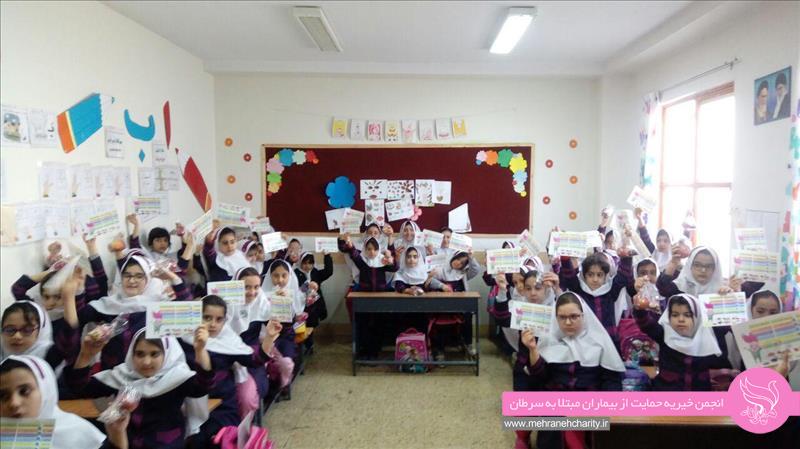 کلاس پیشگیری از ابتلا به سرطان مهرانه برای 350 دانش‌آموز مدرسه "ادیبان فرزانه" برگزار شد