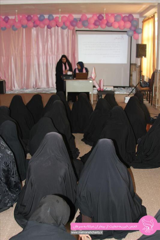 برگزاری کارگاه‌های آموزشی در مراکز علمی و مذهبی هیدج