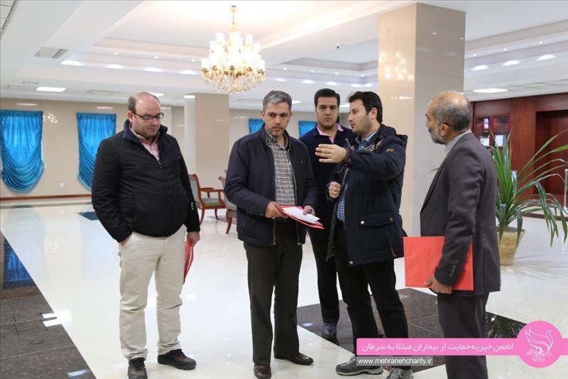 مسئولین انجمن خیریه پزشکان سلامت گستر استان قزوین از دفاتر مهرانه در زنجان بازدید کردند