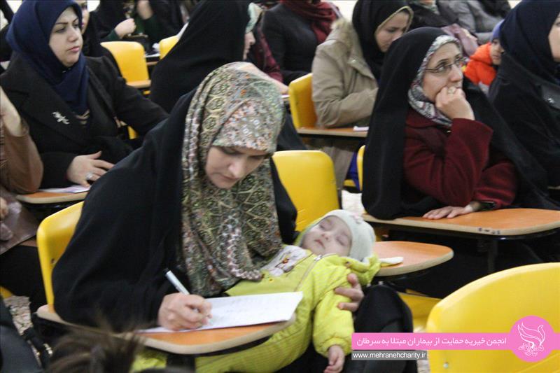 142 نفر از بانوان زنجانی در 3 کارگاه پیشگیری از سرطان مهرانه حضور یافتند
