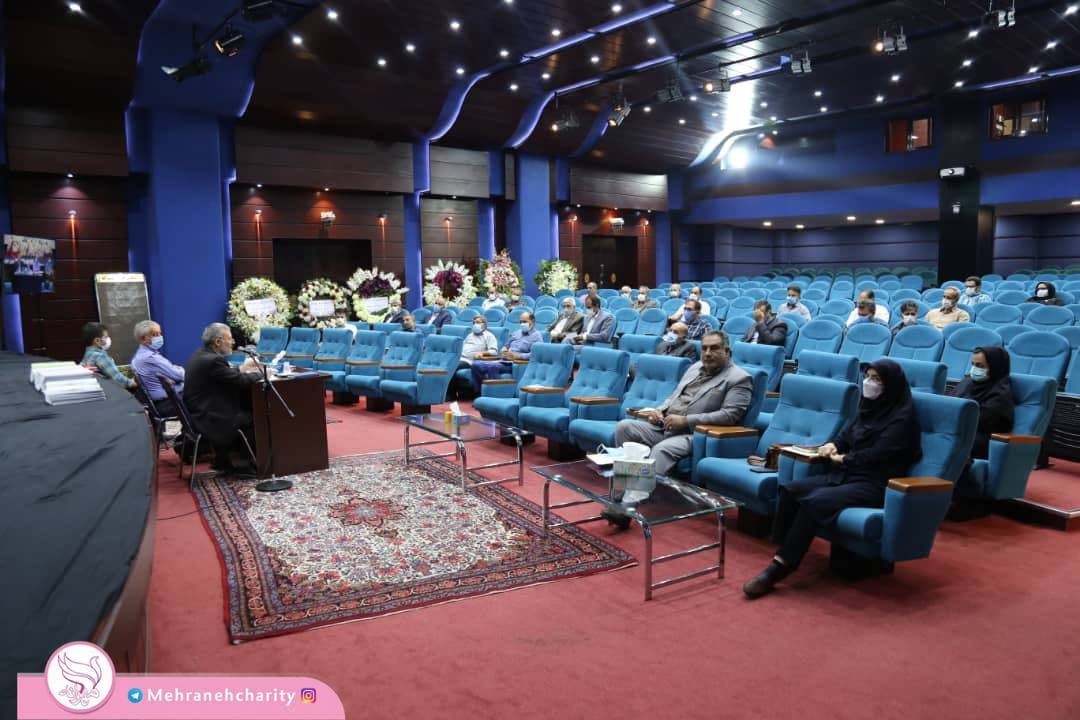 جلسه مدیر عامل محترم با حضور مسئولین دفاتر شهرستان های مهرانه