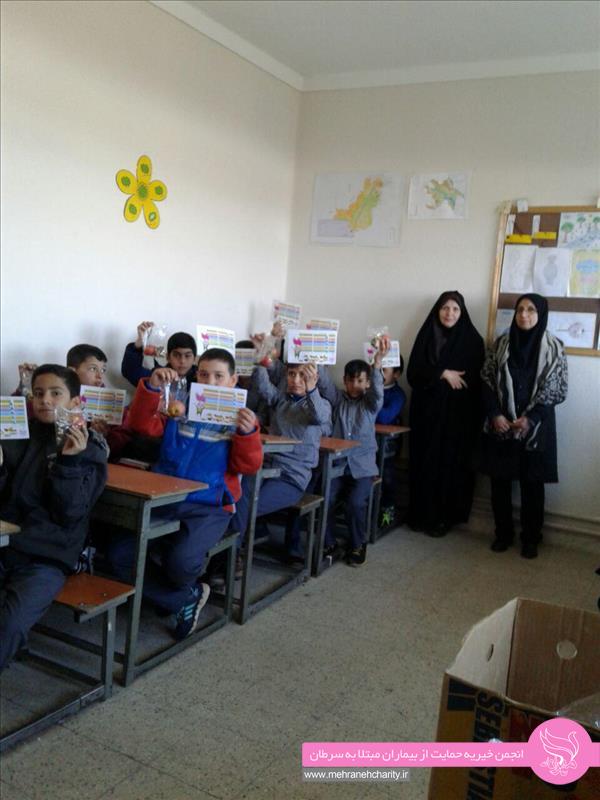 143 نفر از بانوان و دانش‌آموزان روستای "ینگجه" زنجان از آموزش‌های پیشگیری از سرطان مهرانه بهره‌مند شدند